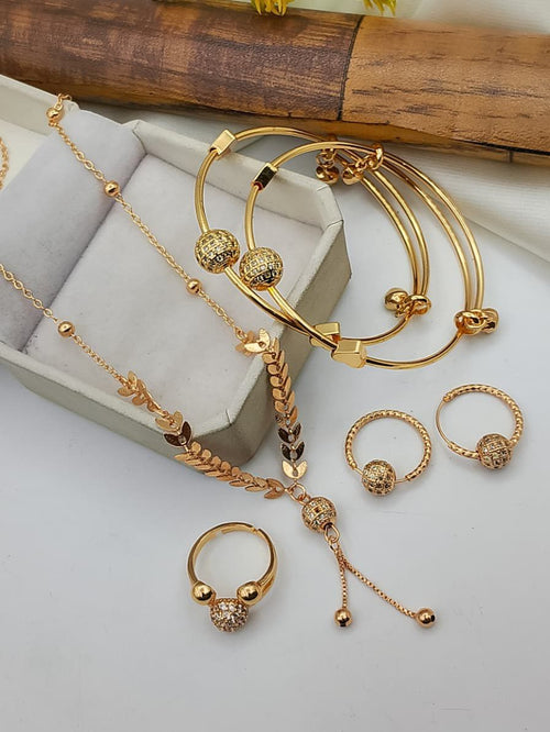 Beautiful Gold-Plated Zircon Work Ball Combo Set
