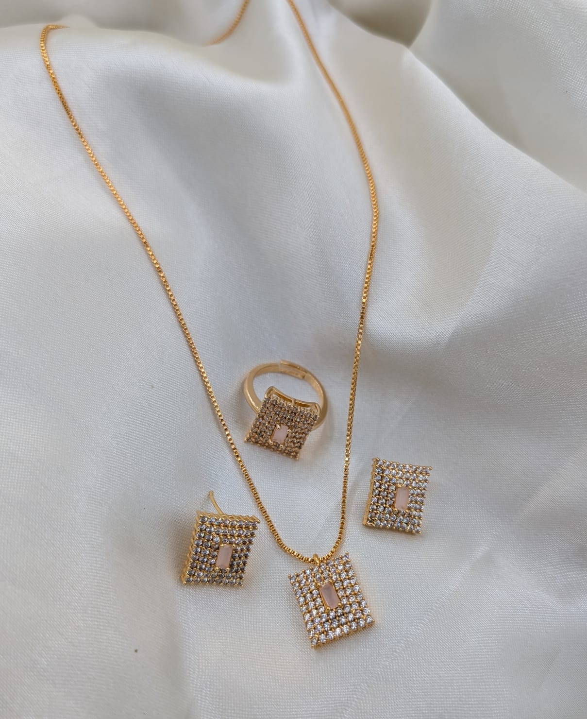 Gold Plated Zircon Locket Set