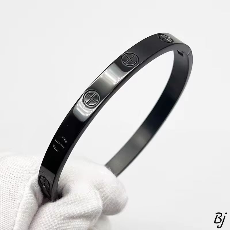 Cartier Love Bracelet