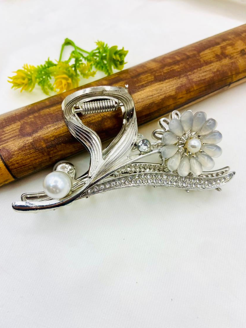 Delicate Design China Metal Hair Claw Clip and Catchers | Big Size