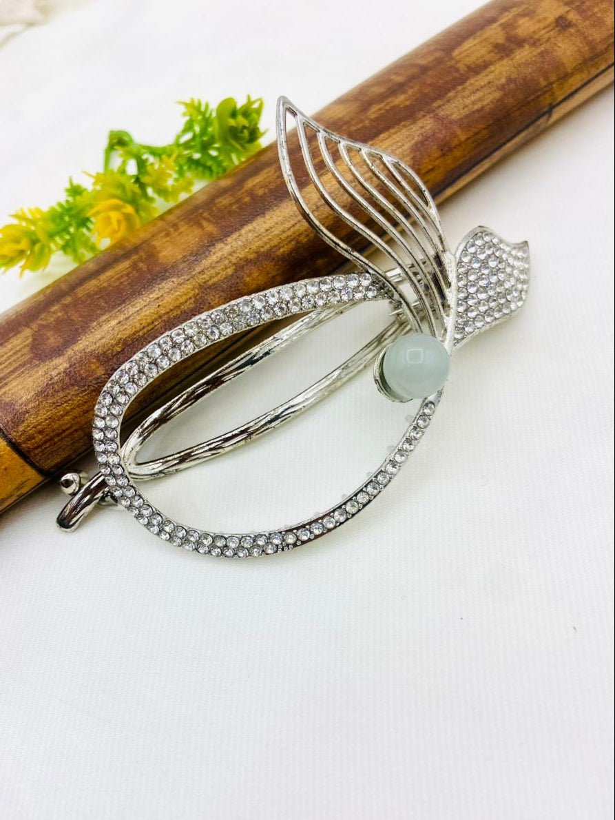 Delicate Design China Metal Hair Claw Clip and Catchers | Normal Size