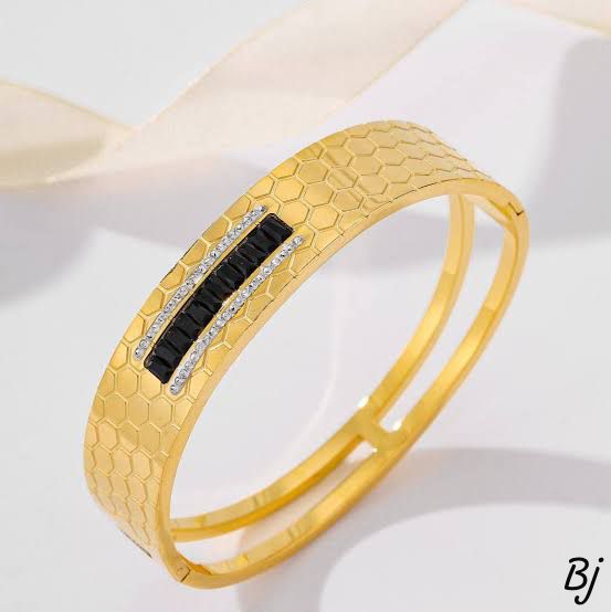 Honeycomb Pattern Gold Bangles with Gemstones
