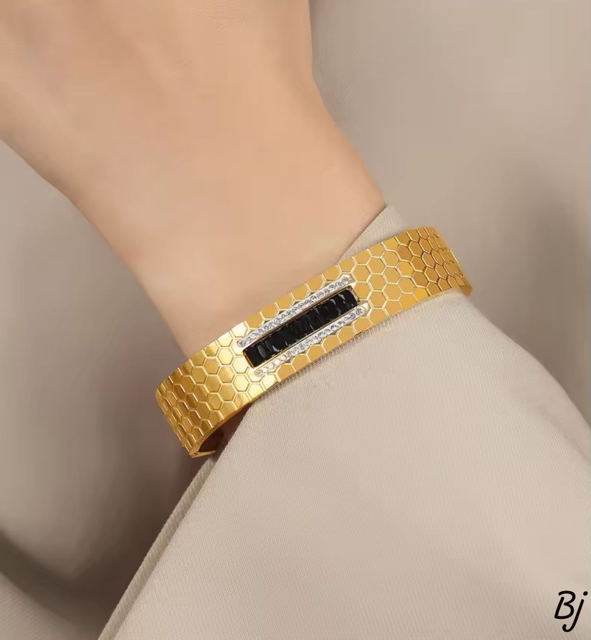 Honeycomb Pattern Gold Bangles with Gemstones