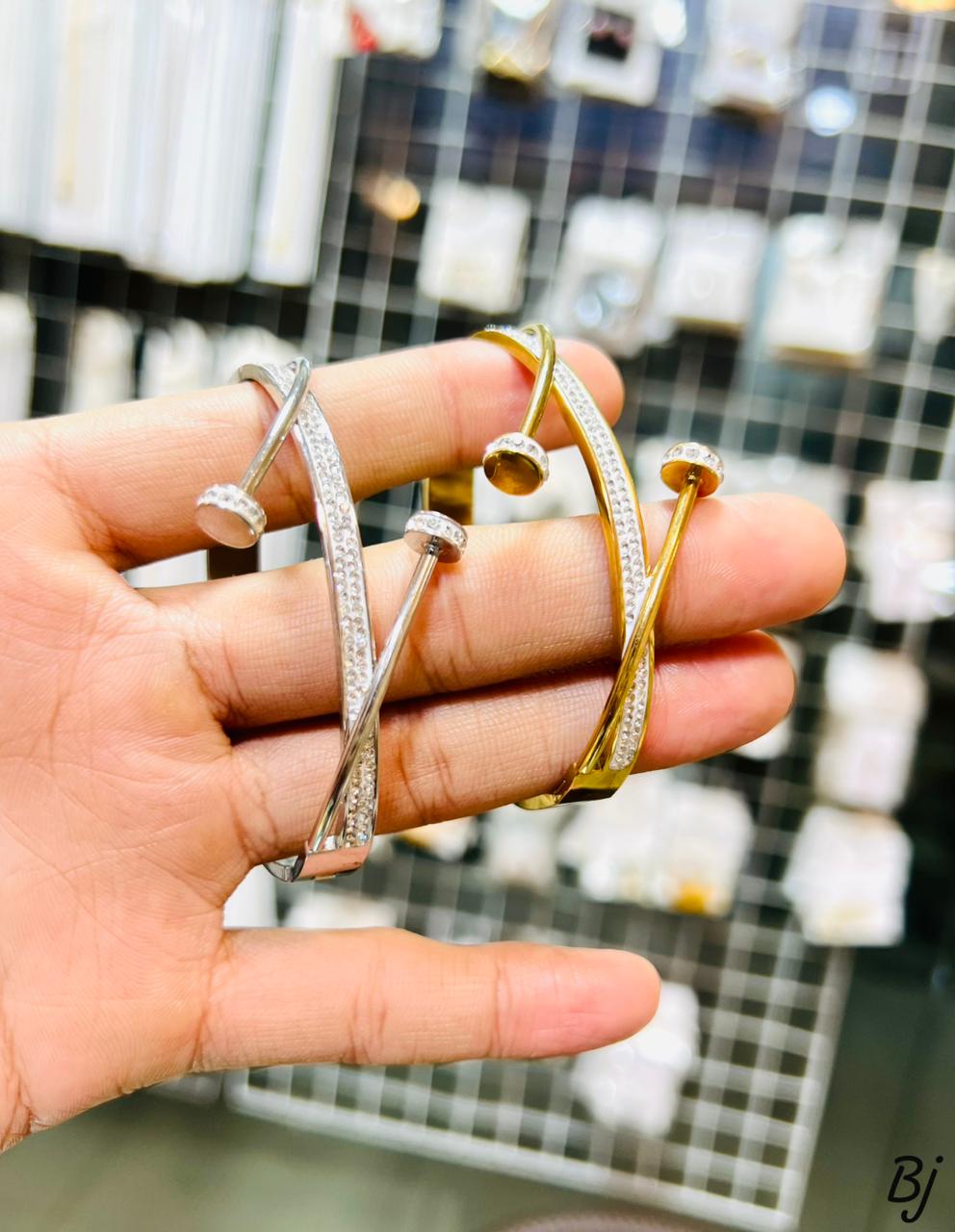 Crystal Twist Bangle Bracelet Set