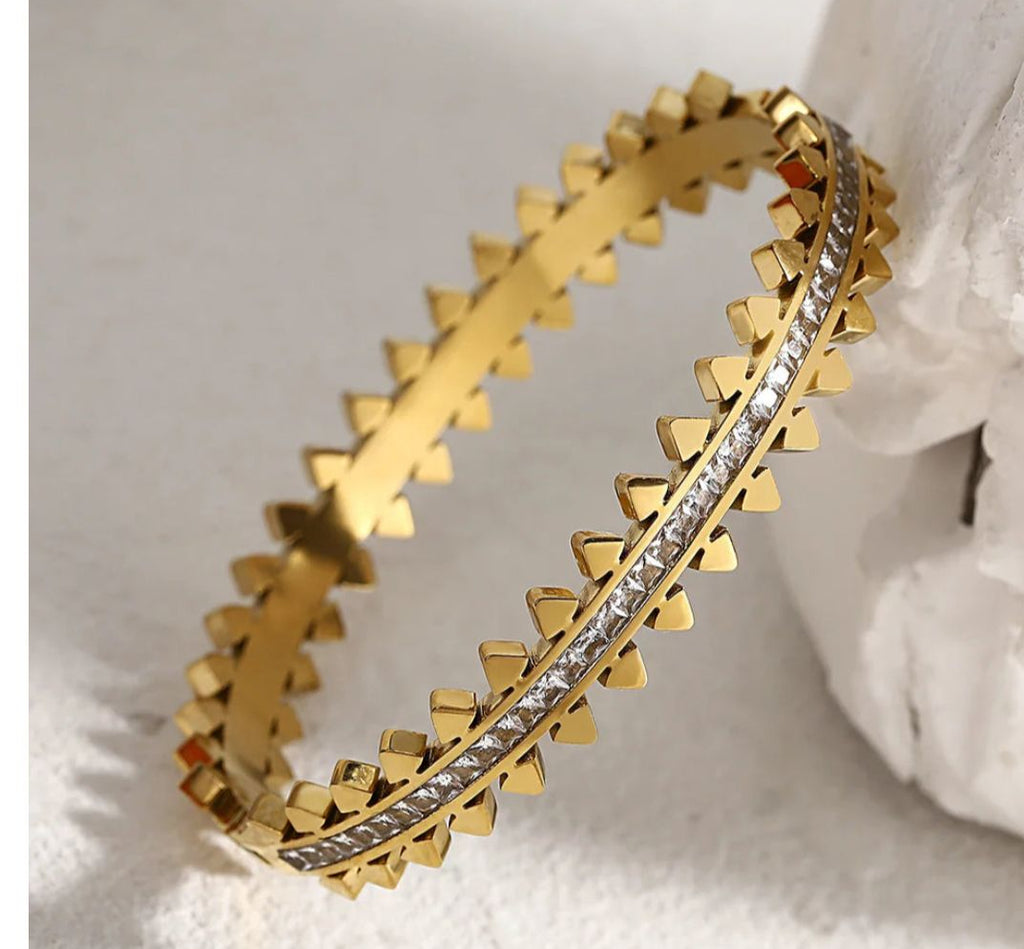 Stainless-Steel Gold Bracelet with Geometric Design