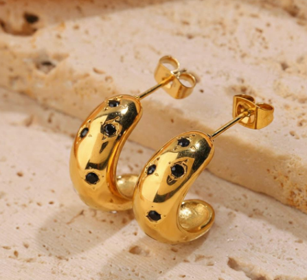 C-Shaped Studs